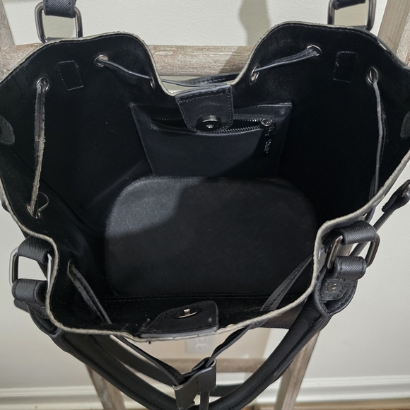 ⭐️40% Off⭐️ Dune London Damzele Day Black Bucket Tote Bag - Picture 13 of 16